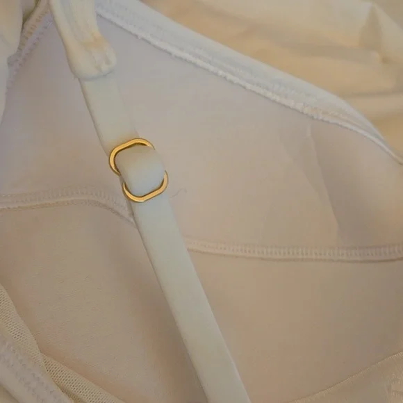 Soft Surroundings Sunsets Cream Ruched Swim Top Built-In Bra Adjustable Straps - Picture 5 of 7